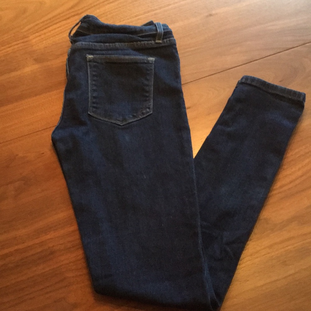 Levi’s Super Skinny Dark Wash Jeans Size 26